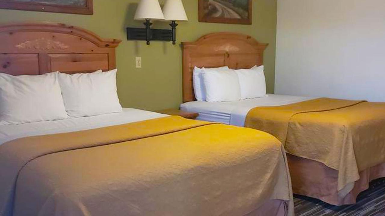 Western Motel Hardin Εξωτερικό φωτογραφία